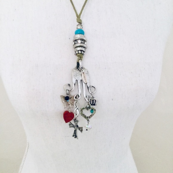 LEATHER AND CHARMS LONG NECKLACE - Picture 3 of 4